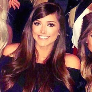 Meet your Posher, Holly